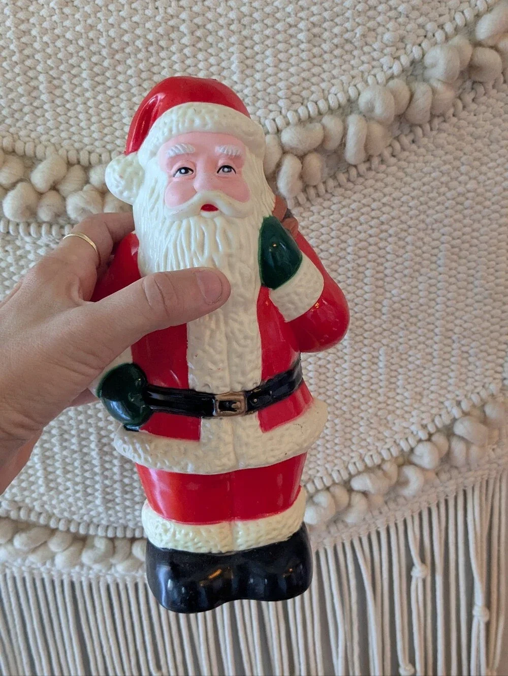 Vintage Santa's Workbench Christmas Traditions 5-Count Lawn Stake Lights - Great